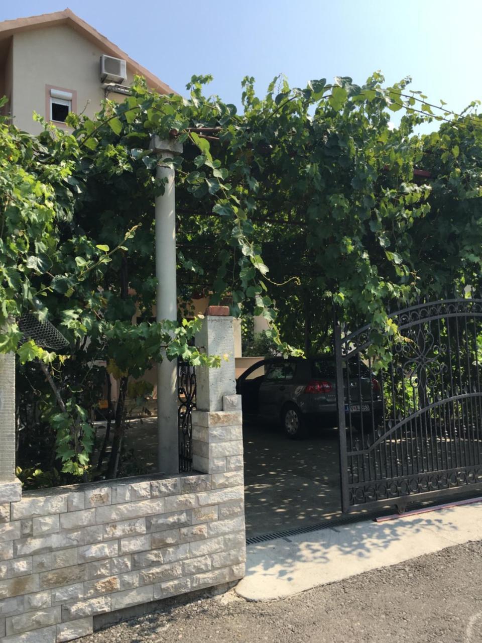 Makera Daire Tivat